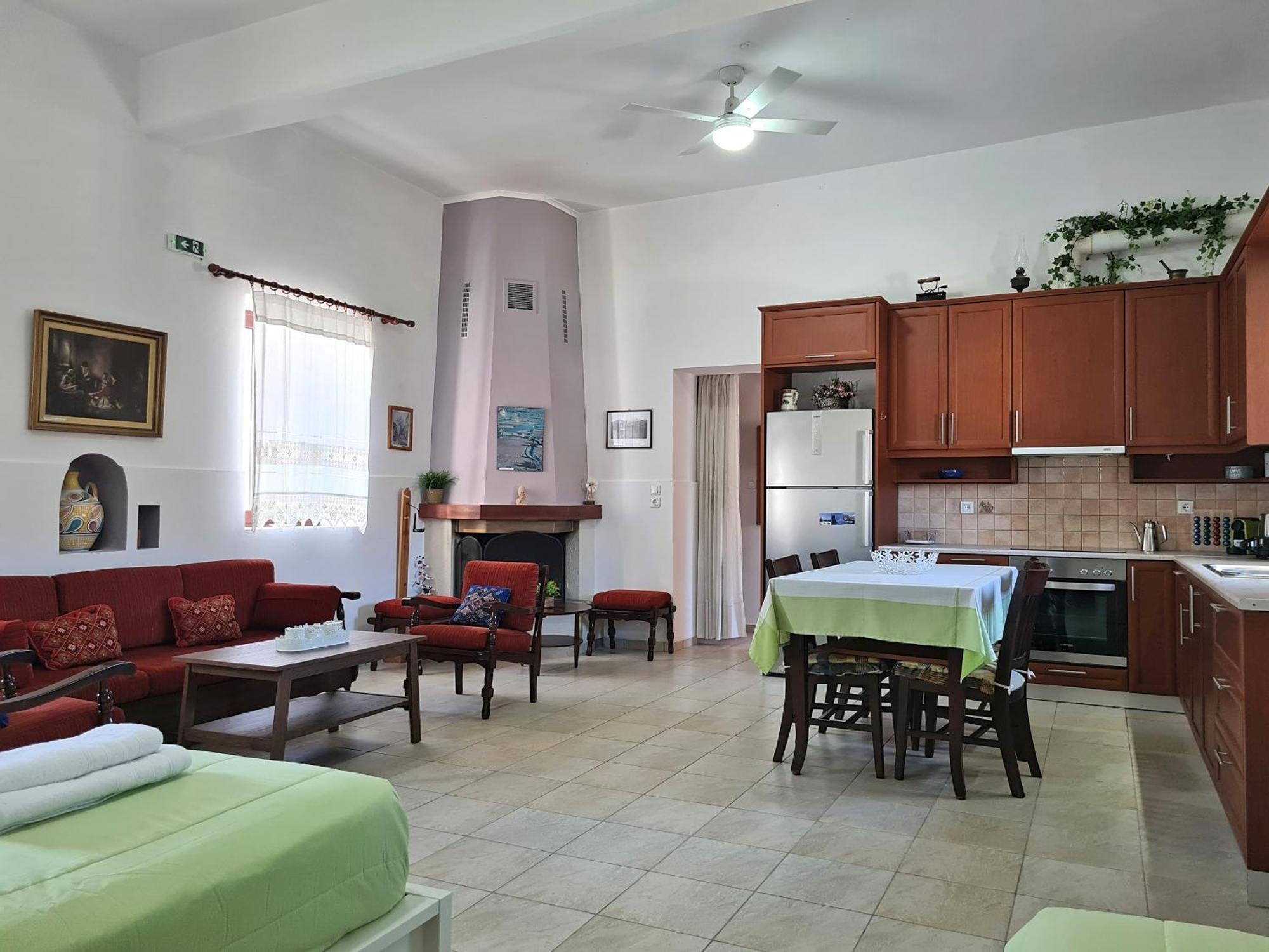 קיסאמוס Enastron Vacation House מראה חיצוני תמונה